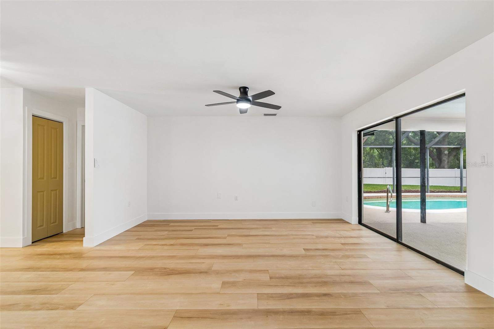 DOVE HOLLOW-UNIT I - Residential