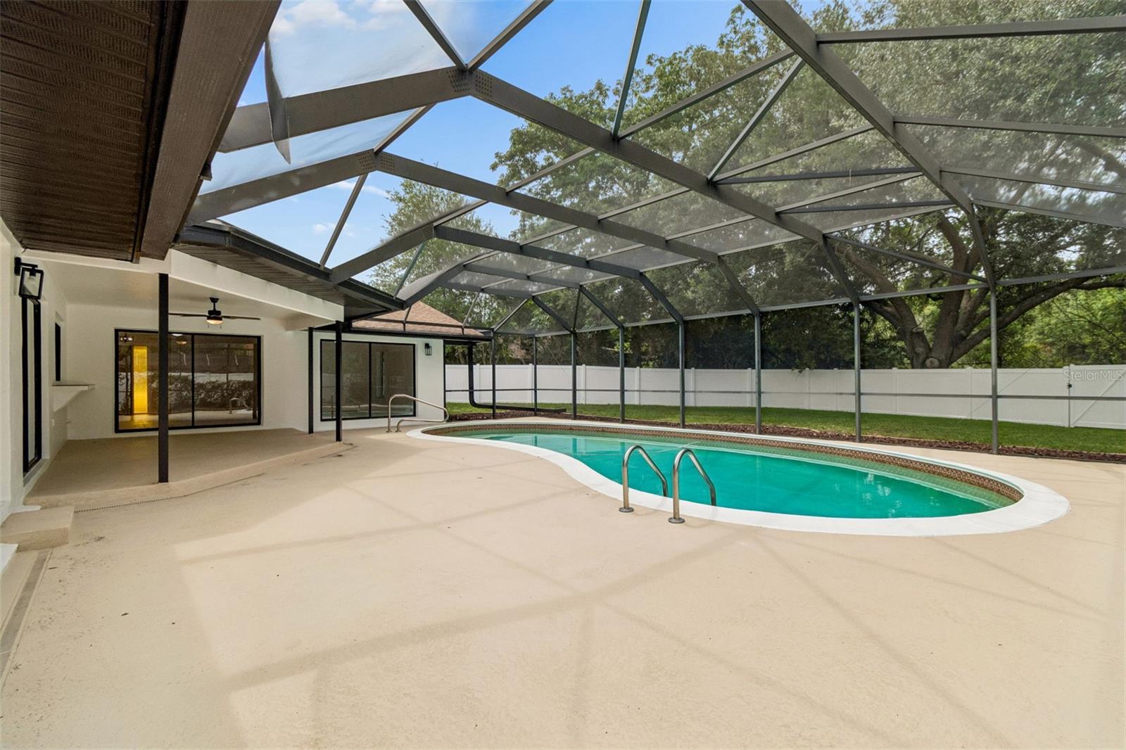 DOVE HOLLOW-UNIT I - Residential