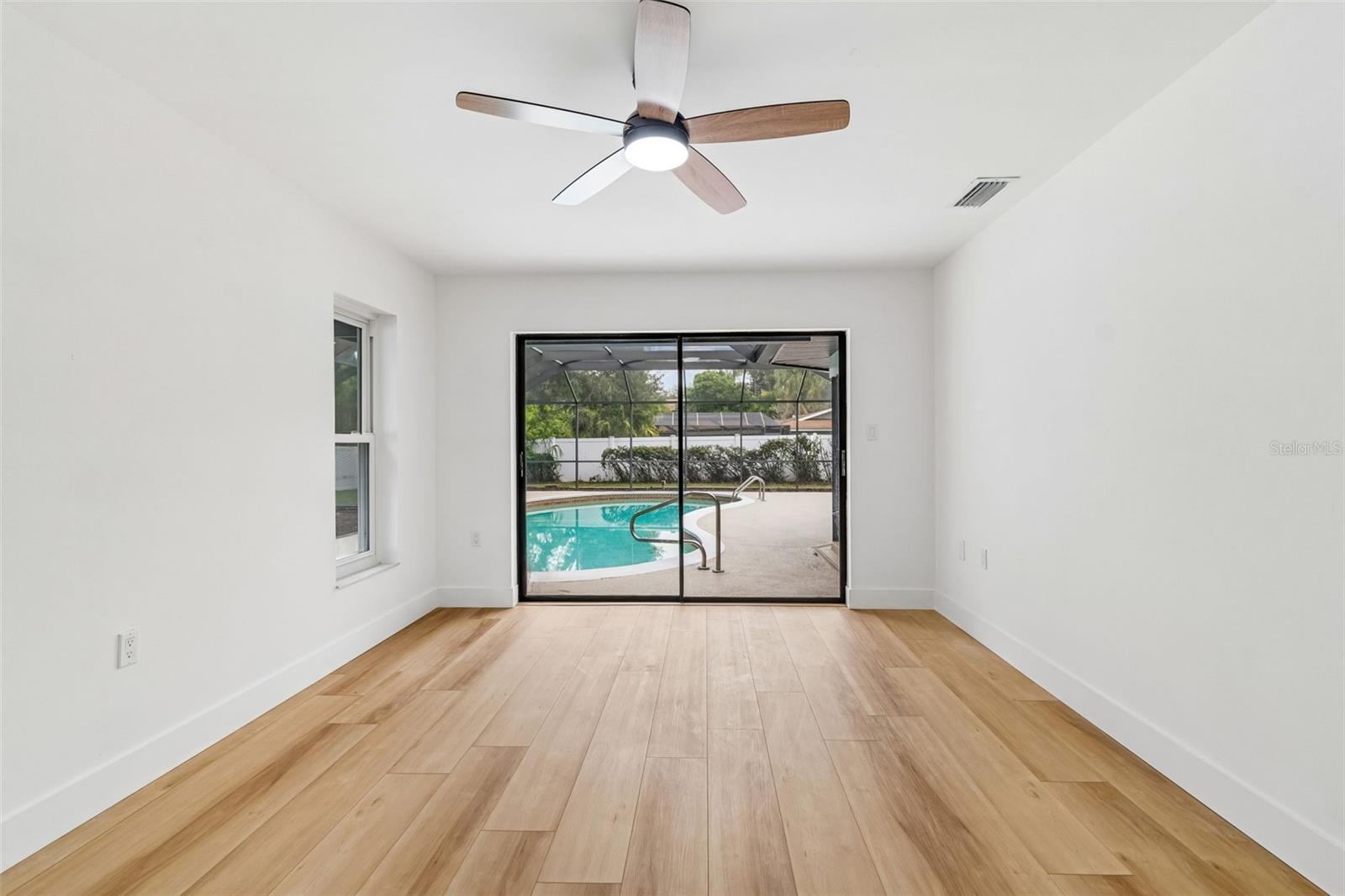 DOVE HOLLOW-UNIT I - Residential