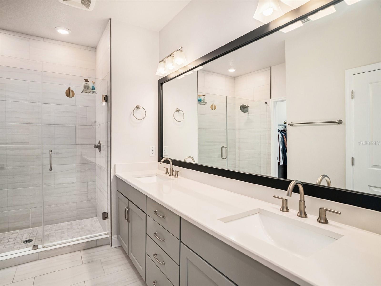 SOUTH TAMPANIA TOWNHOMES - Residential