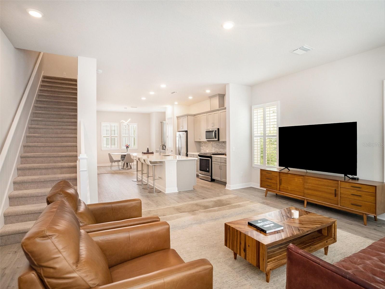 SOUTH TAMPANIA TOWNHOMES - Residential