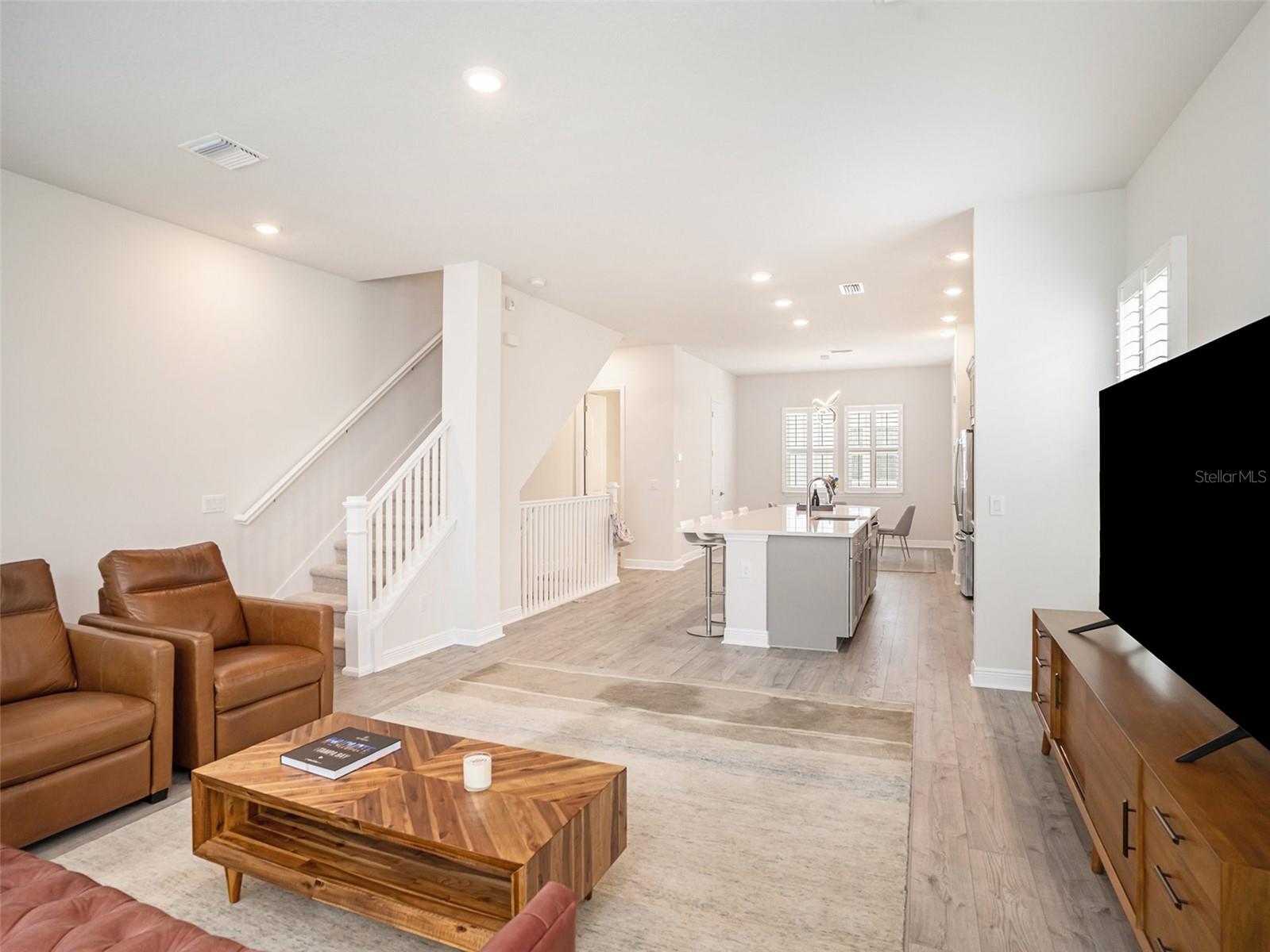 SOUTH TAMPANIA TOWNHOMES - Residential