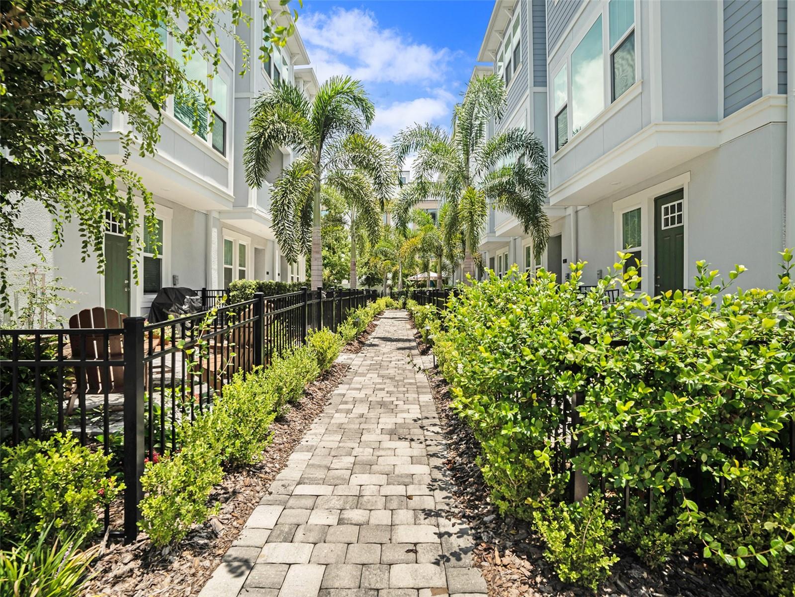 SOUTH TAMPANIA TOWNHOMES - Residential