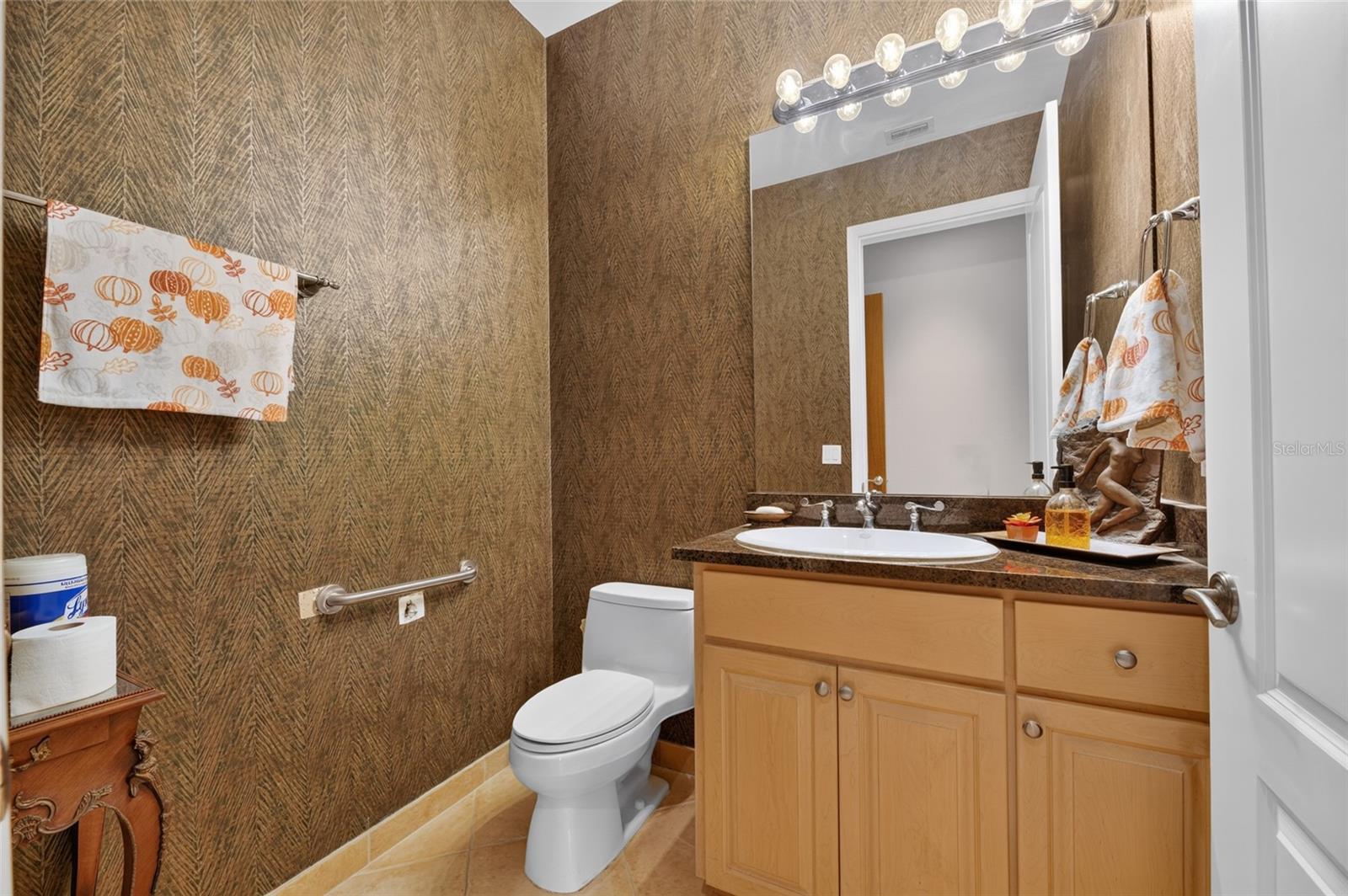 SYMPHONY ISLES UNIT TWO - Residential
