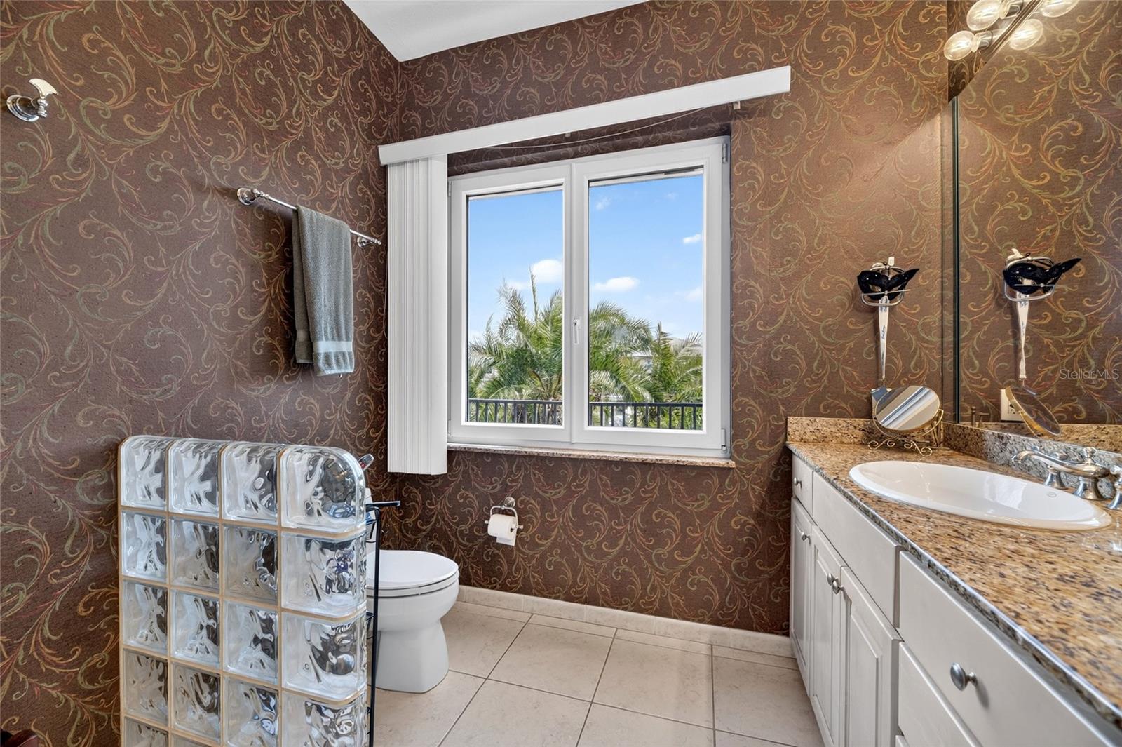 SYMPHONY ISLES UNIT TWO - Residential