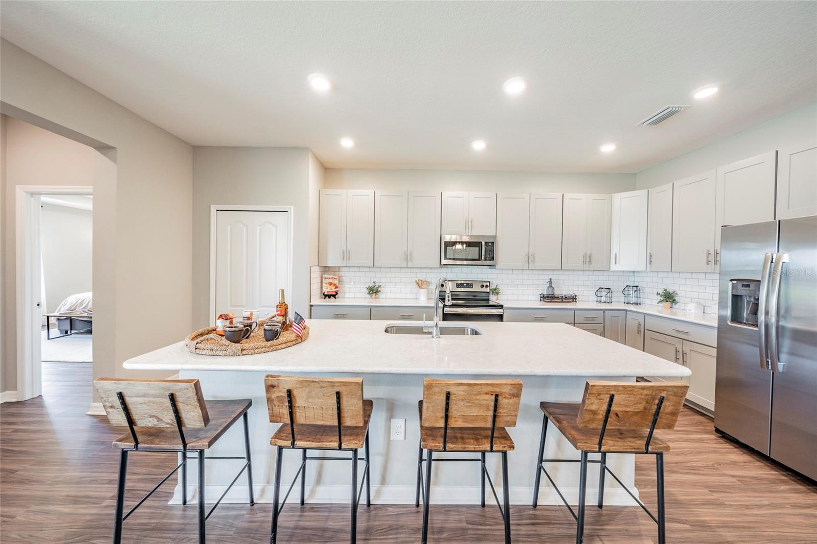 MIRADA PCLS 20 & 22 - Residential Lease