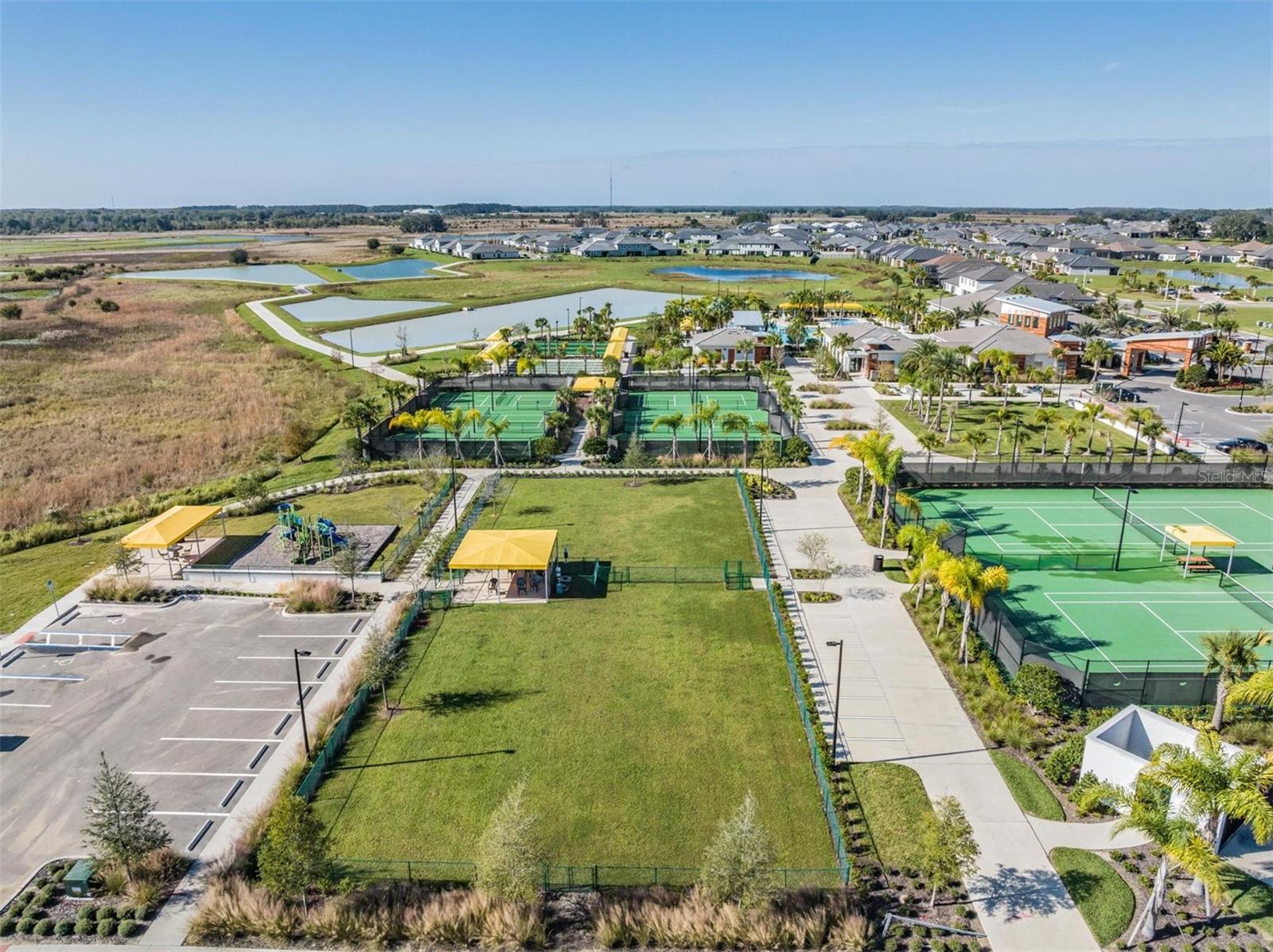MIRADA PCLS 20 & 22 - Residential Lease