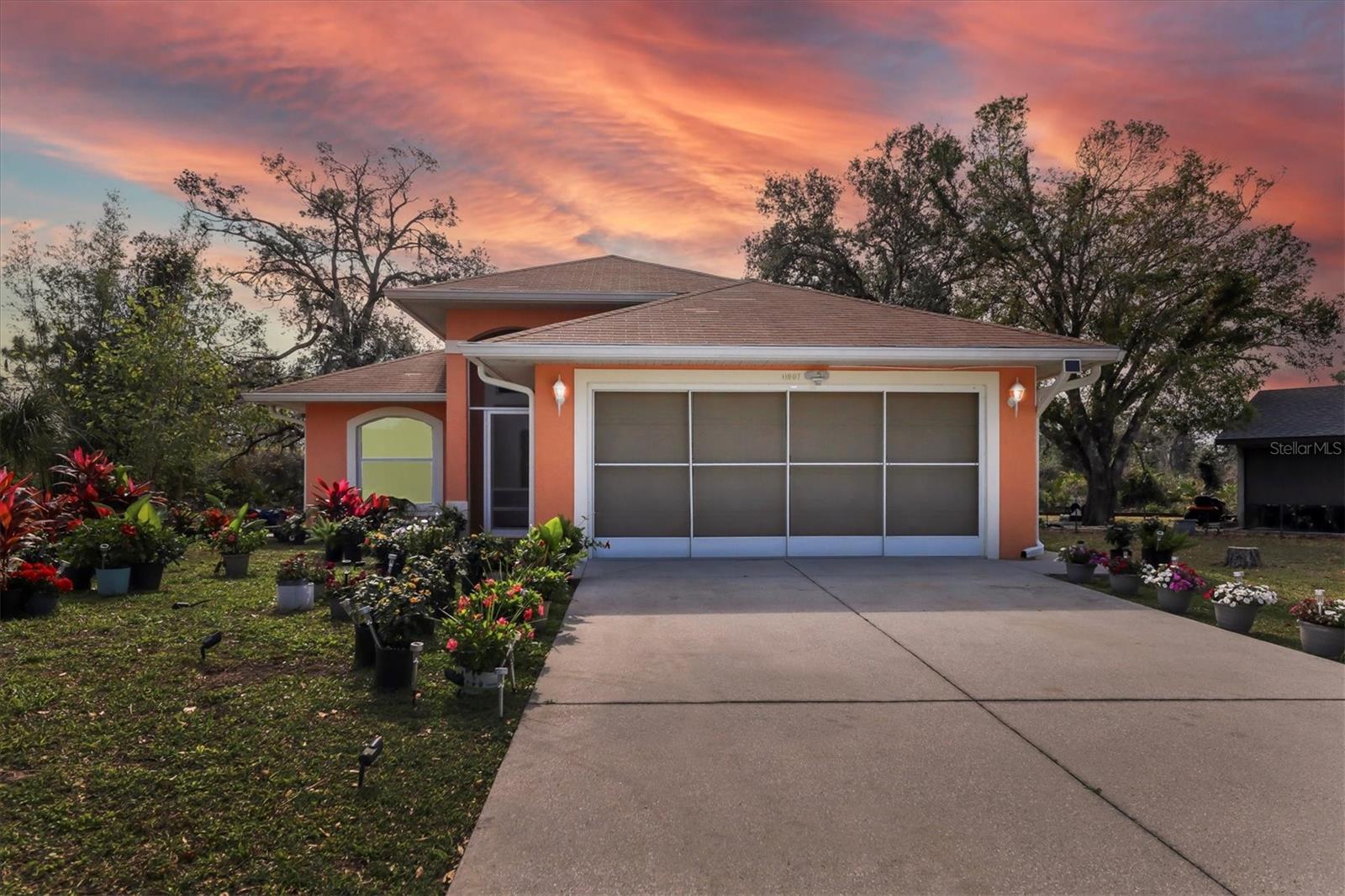 WARM MINERAL SPGS - Residential