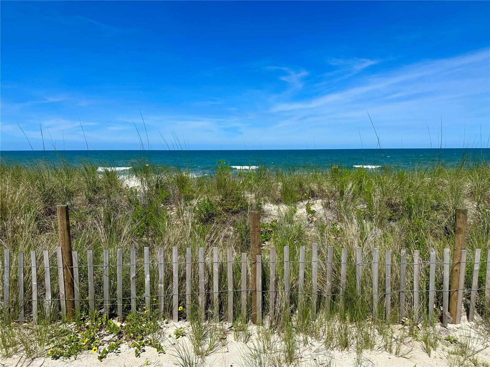 OCEAN BREEZE CONDO CLUB II - Residential