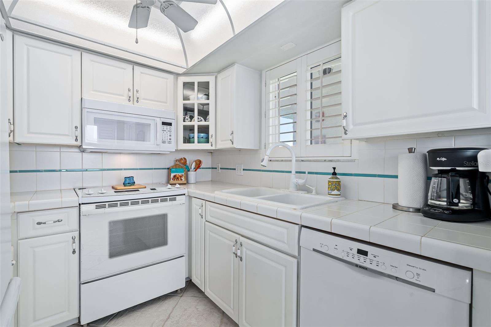 OCEAN BREEZE CONDO CLUB II - Residential