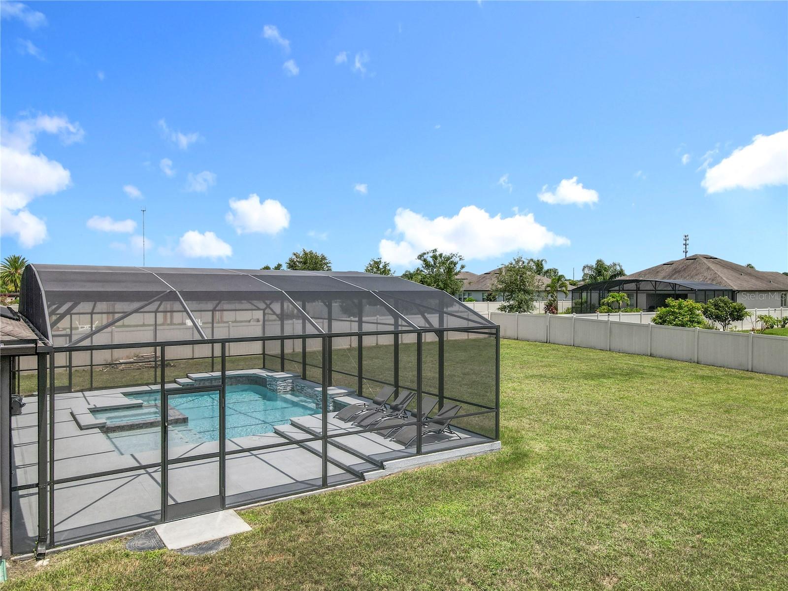 ESTATES/LK PICKETT-PH 2 - Residential