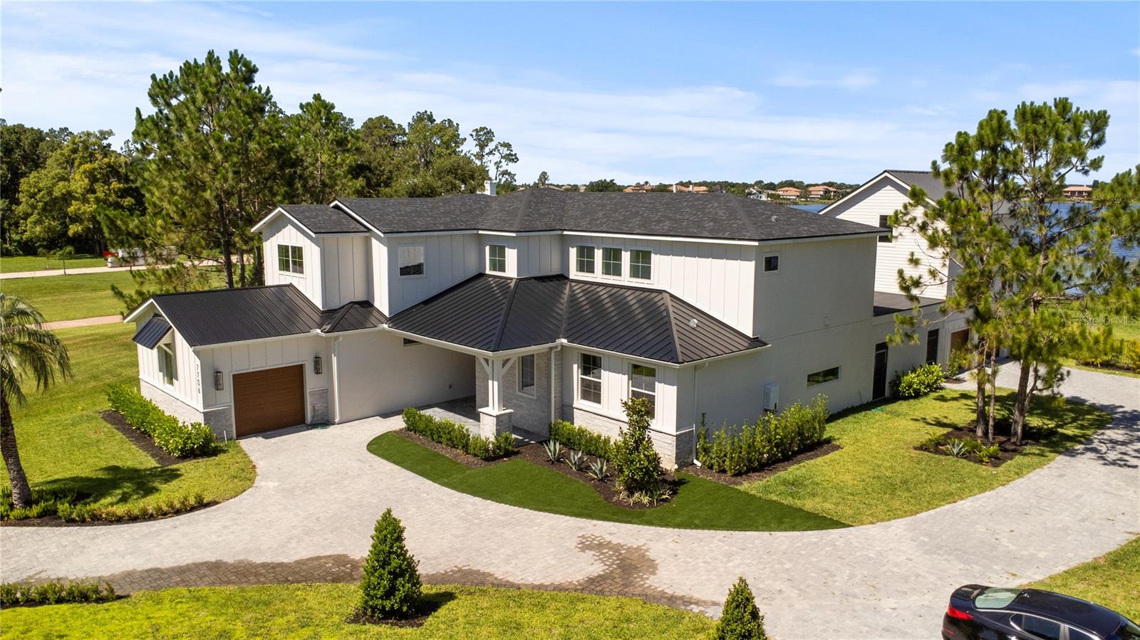 LAKE HANCOCK SHORES - Residential