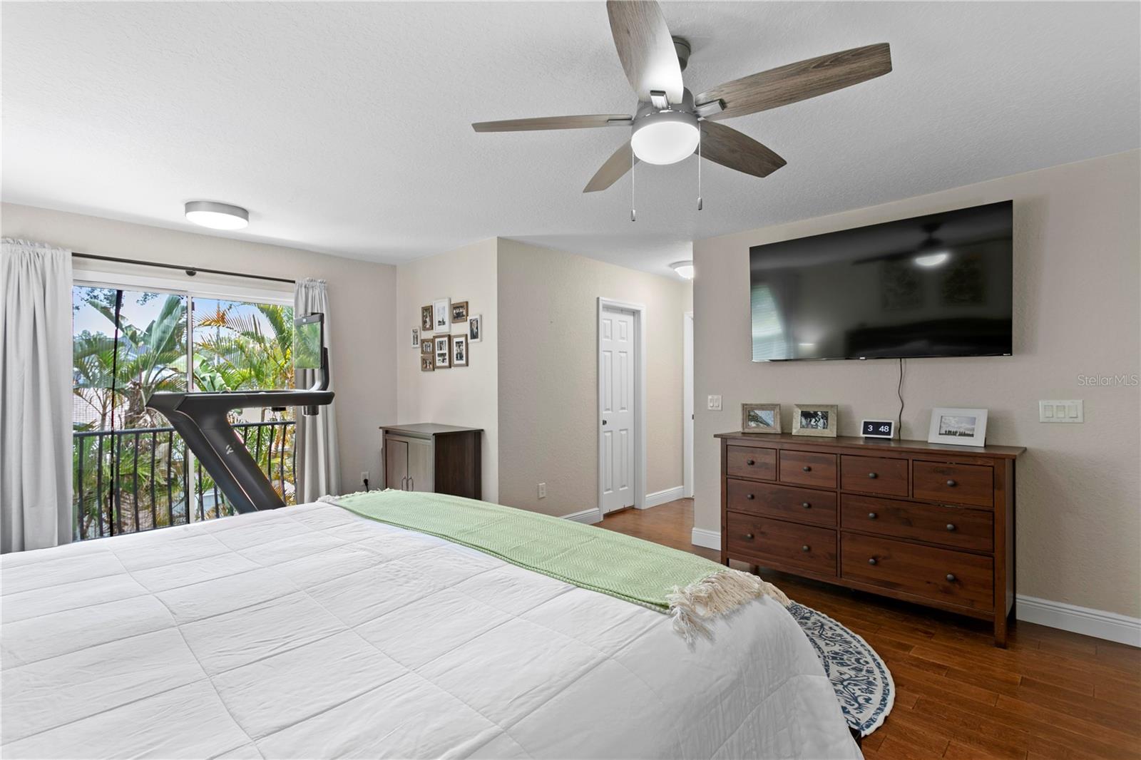 OAKELLARS - Residential