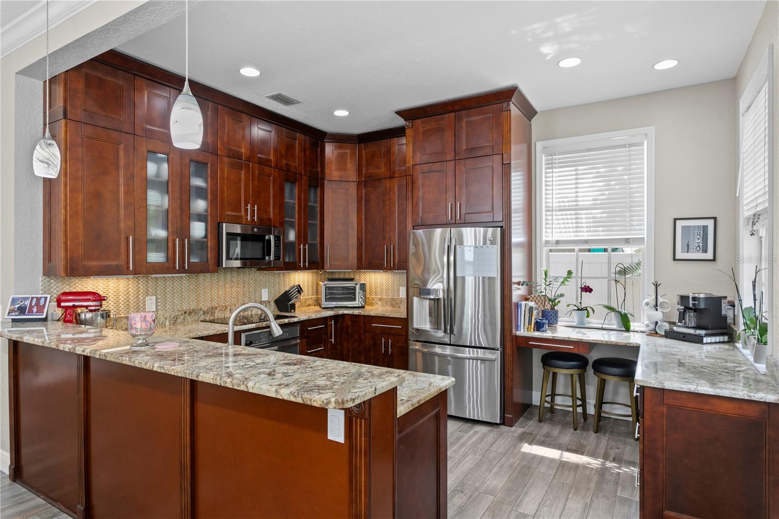 OAKELLARS - Residential