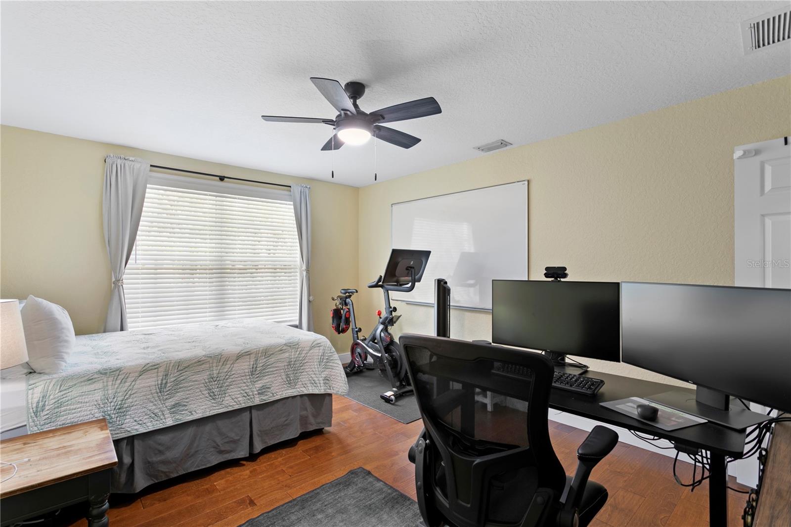 OAKELLARS - Residential