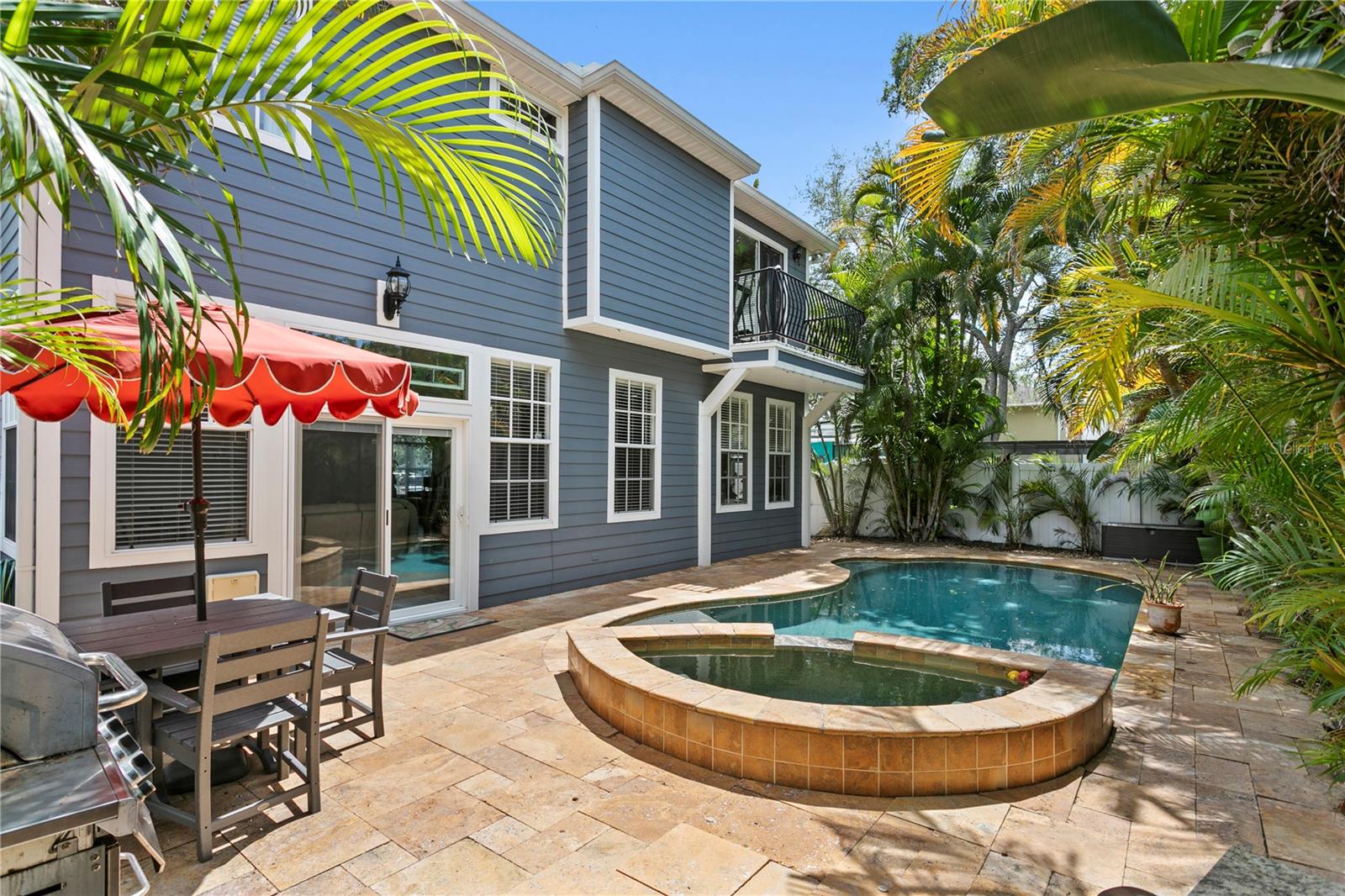 OAKELLARS - Residential