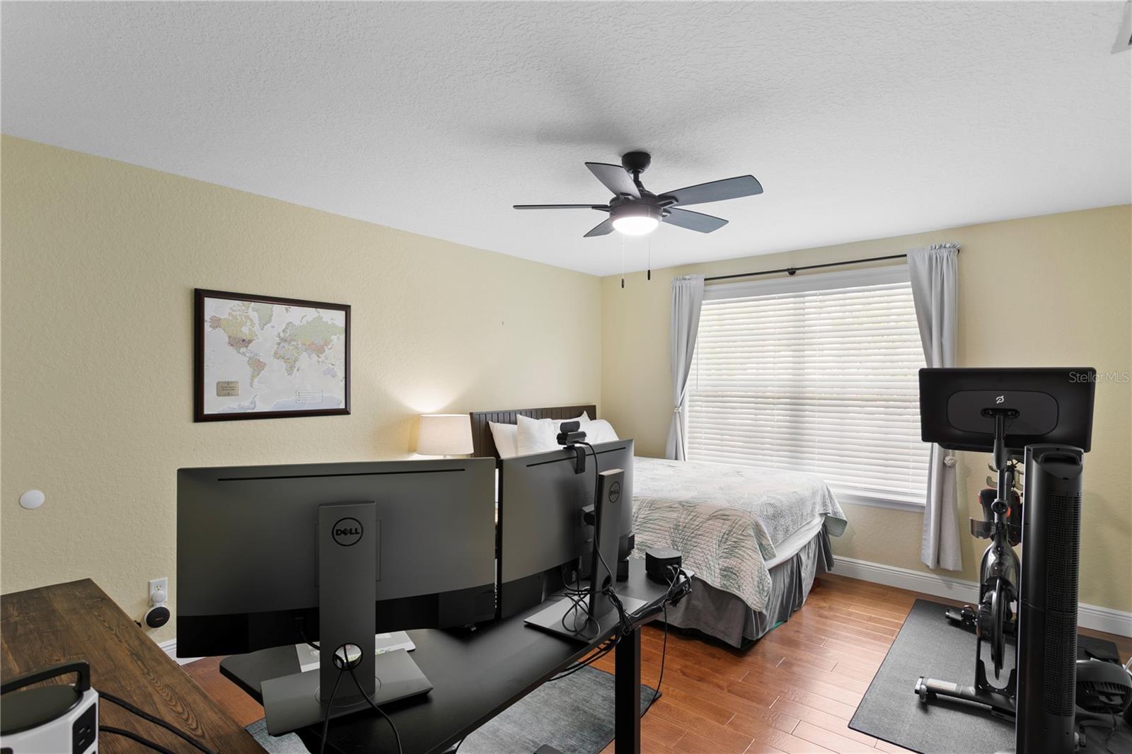 OAKELLARS - Residential