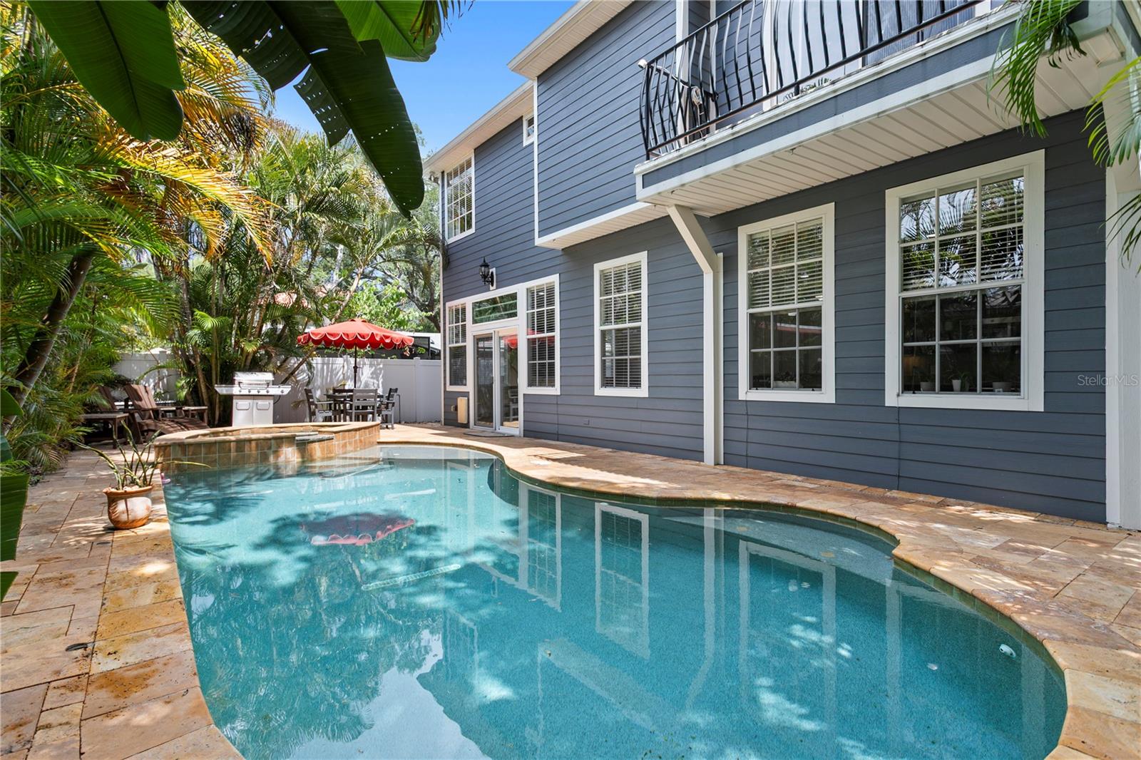 OAKELLARS - Residential
