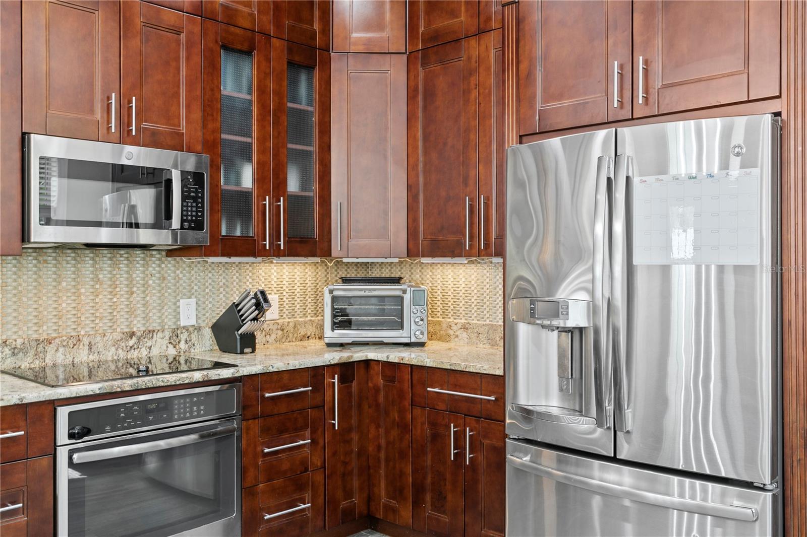 OAKELLARS - Residential