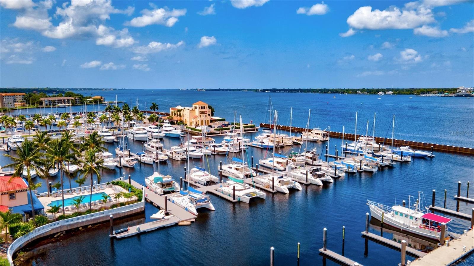 VIZCAYA PH 1,2,3,4,5,7,9,12,13,15&16 - Residential