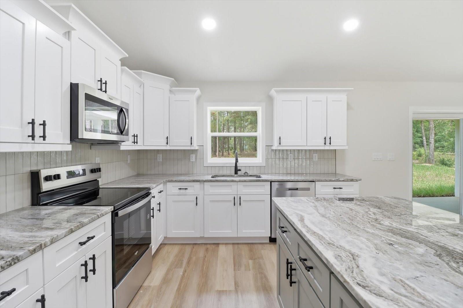CITRUS HILLS 1ST ADD - Residential