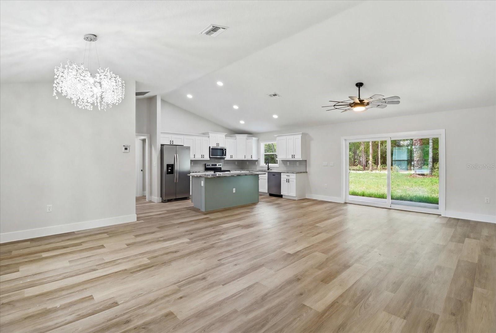 CITRUS HILLS 1ST ADD - Residential