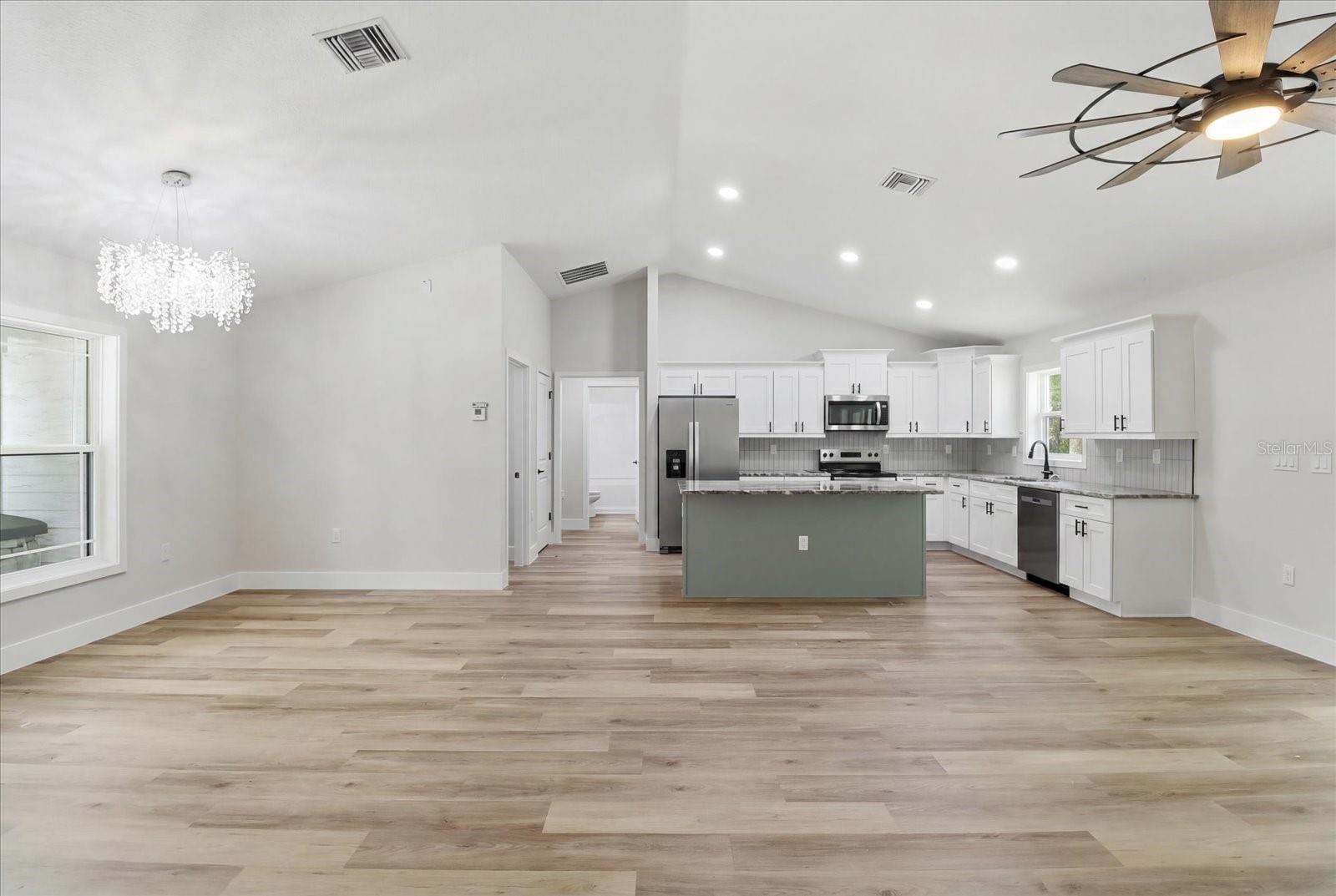 CITRUS HILLS 1ST ADD - Residential