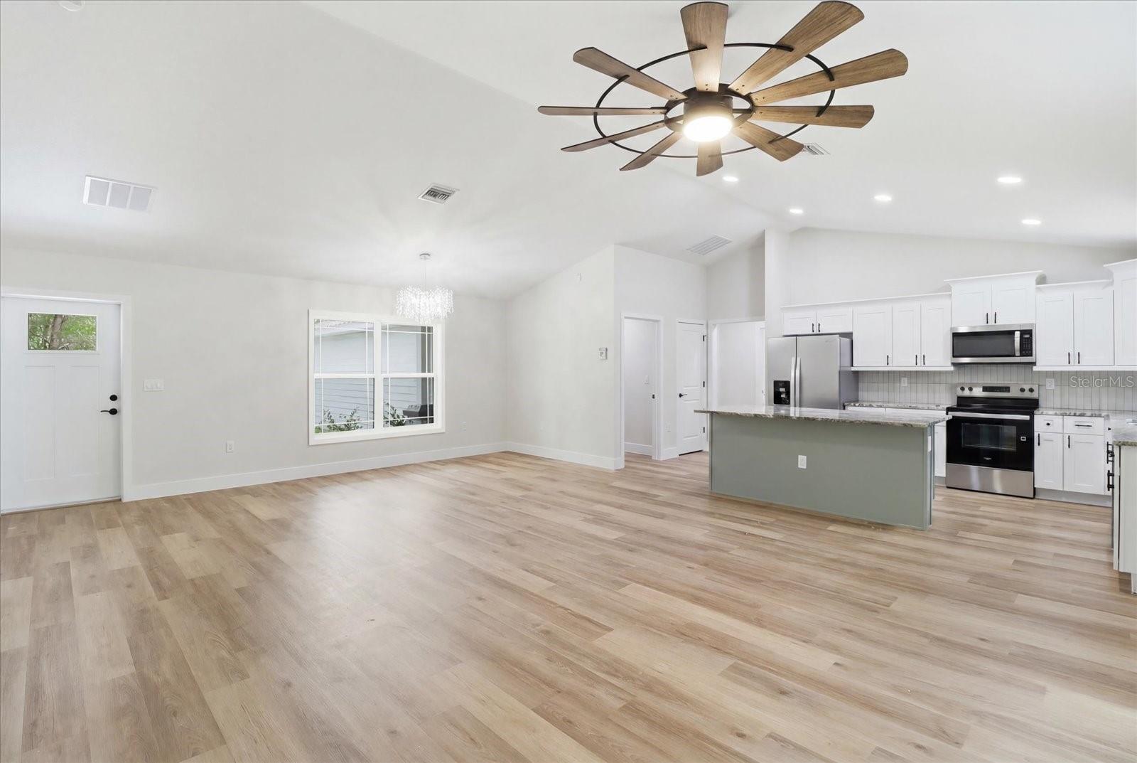 CITRUS HILLS 1ST ADD - Residential
