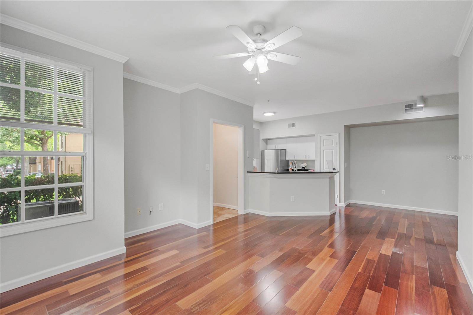 AZUR/METROWEST - Residential