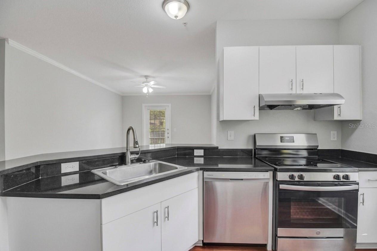 AZUR/METROWEST - Residential