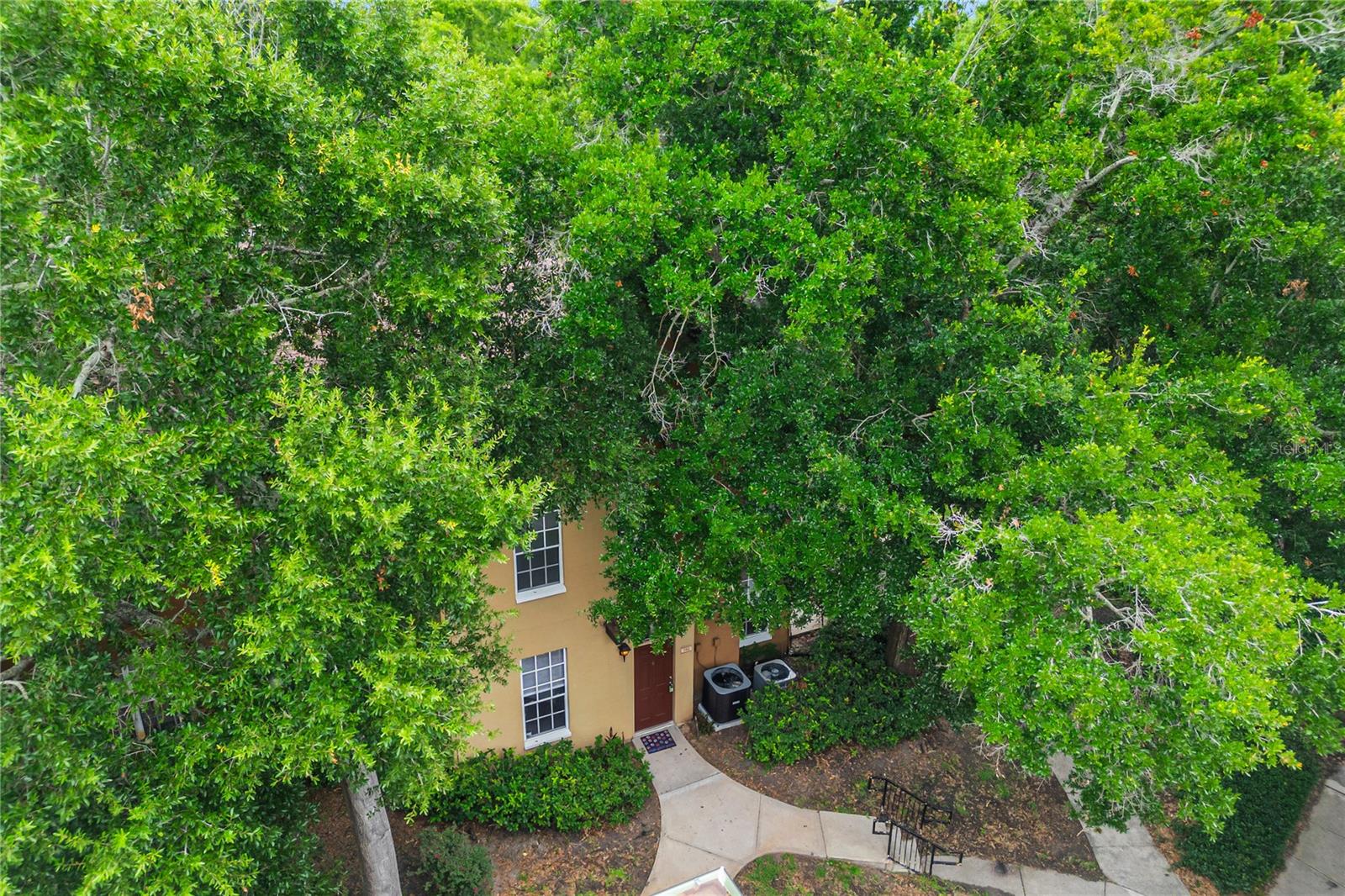 AZUR/METROWEST - Residential