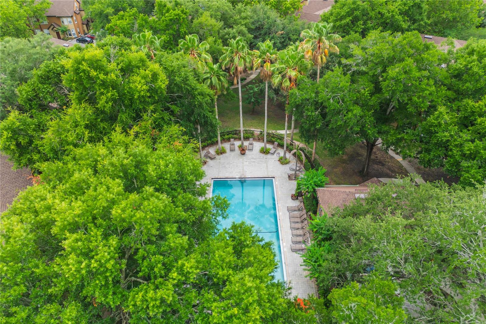 AZUR/METROWEST - Residential