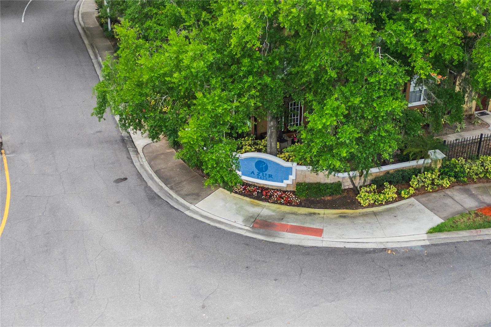 AZUR/METROWEST - Residential