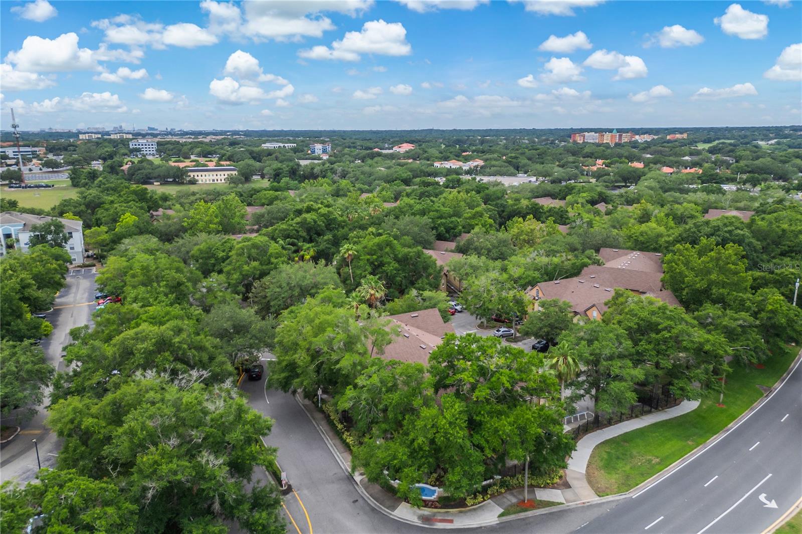AZUR/METROWEST - Residential