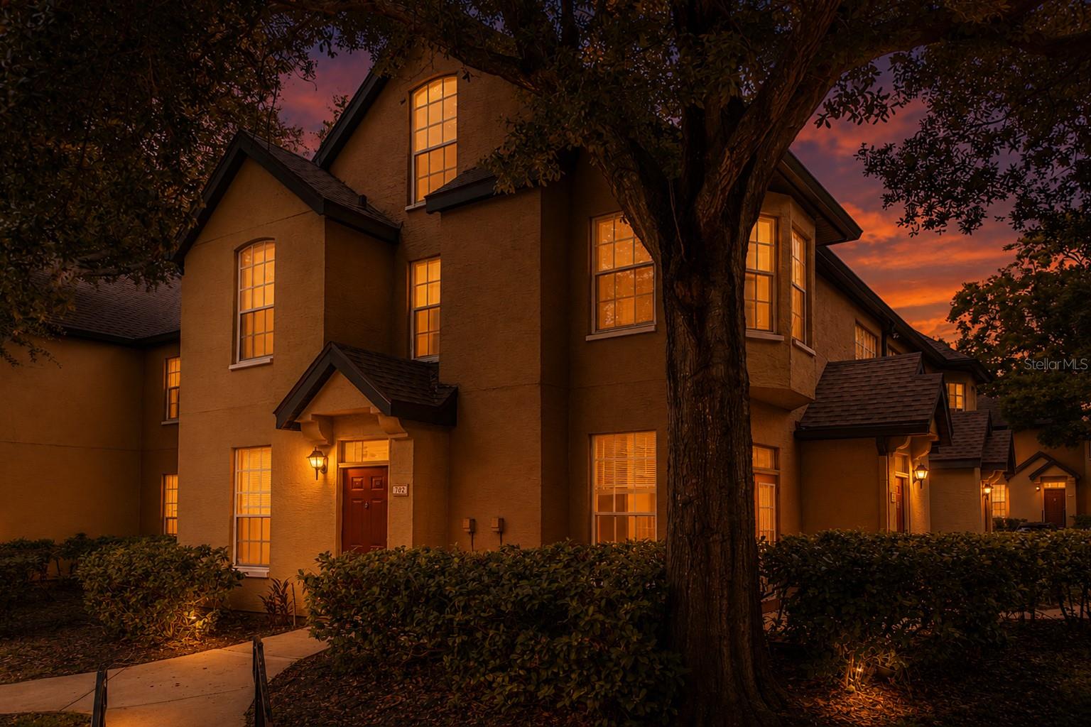 AZUR/METROWEST - Residential