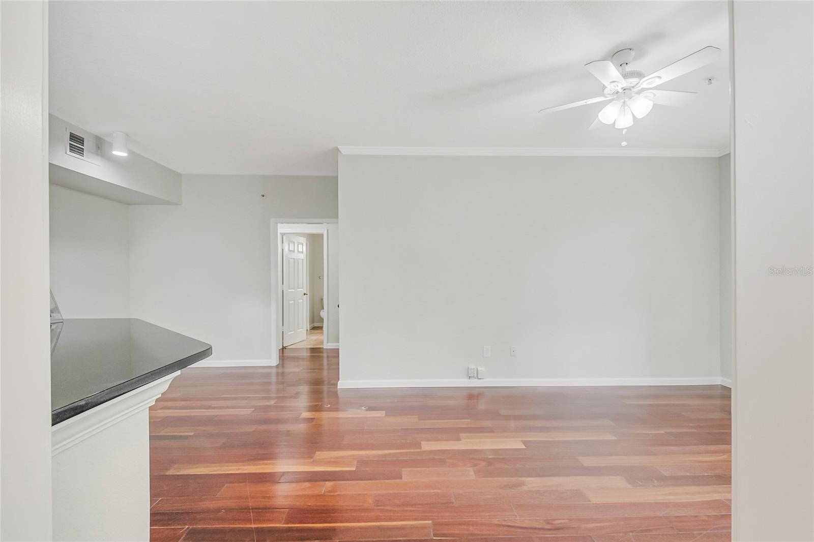 AZUR/METROWEST - Residential