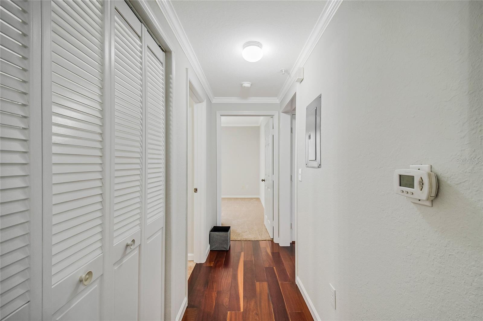 AZUR/METROWEST - Residential