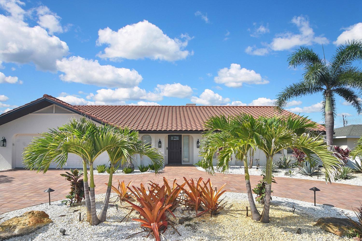 GOLDEN BEACH SUB - Residential