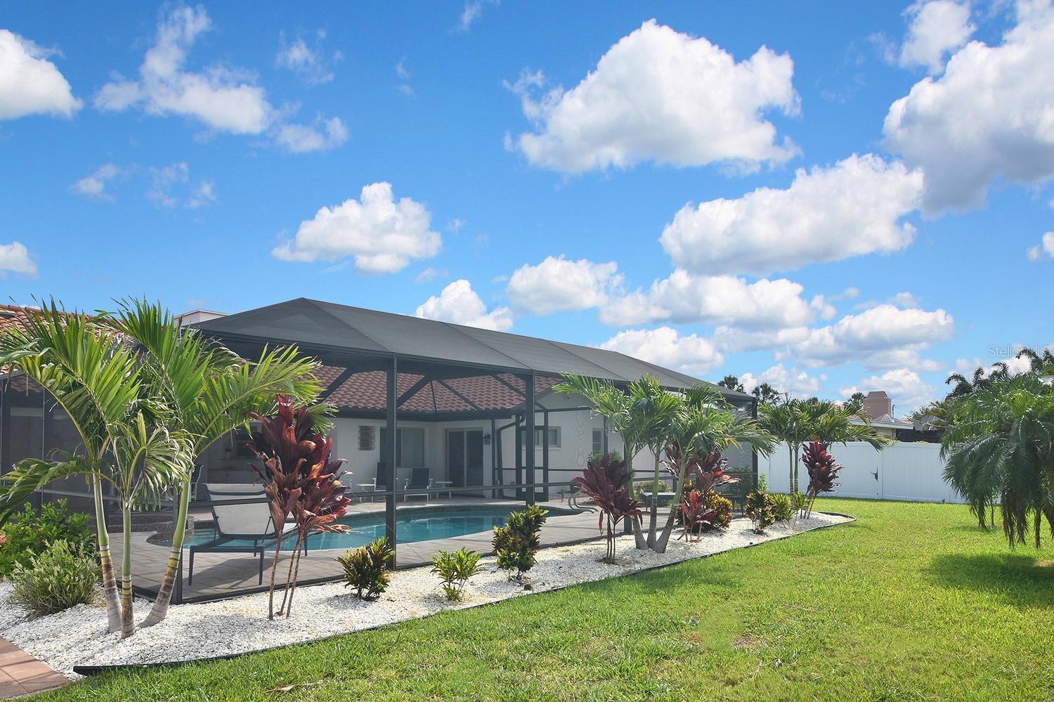GOLDEN BEACH SUB - Residential