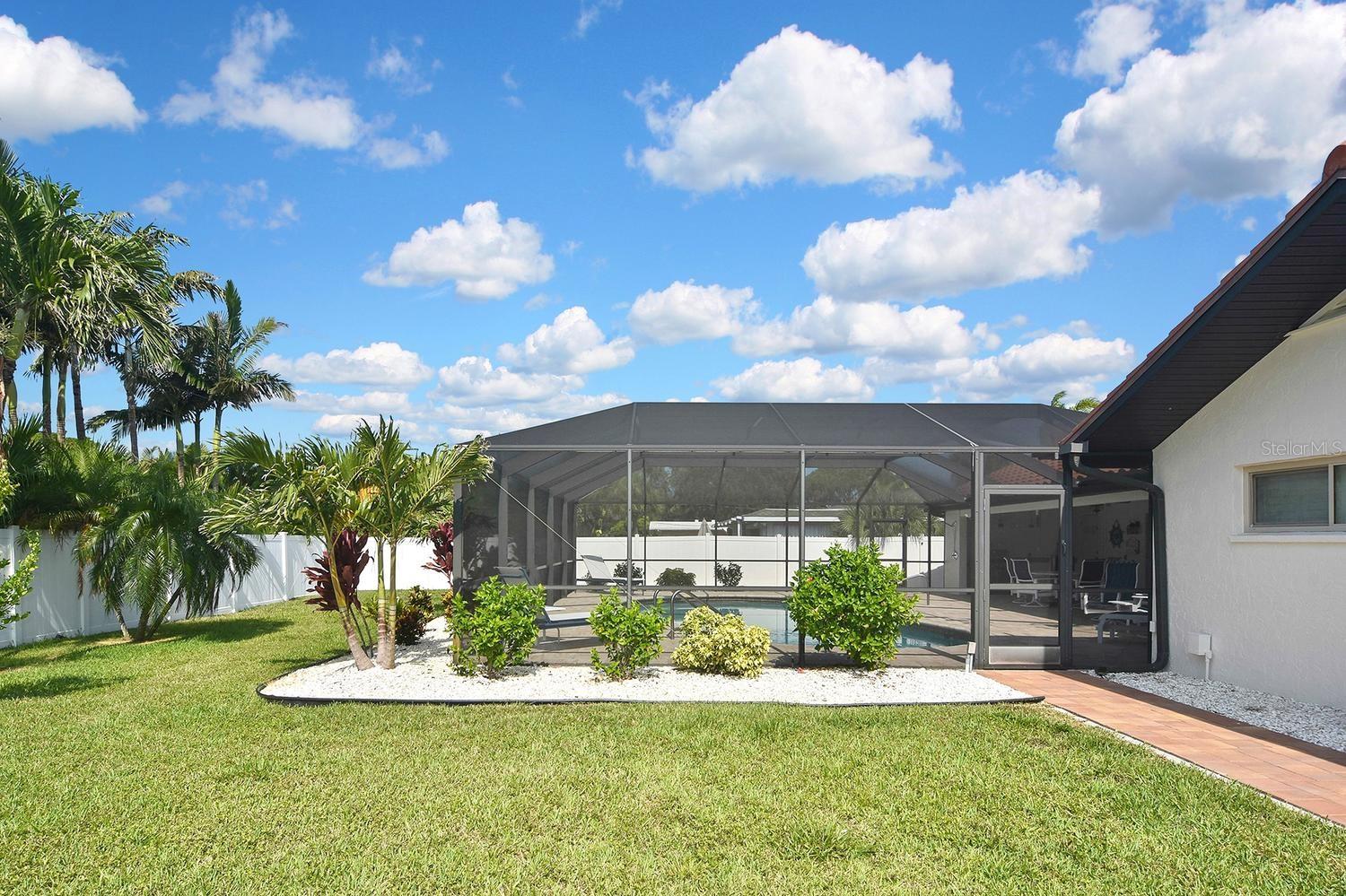 GOLDEN BEACH SUB - Residential