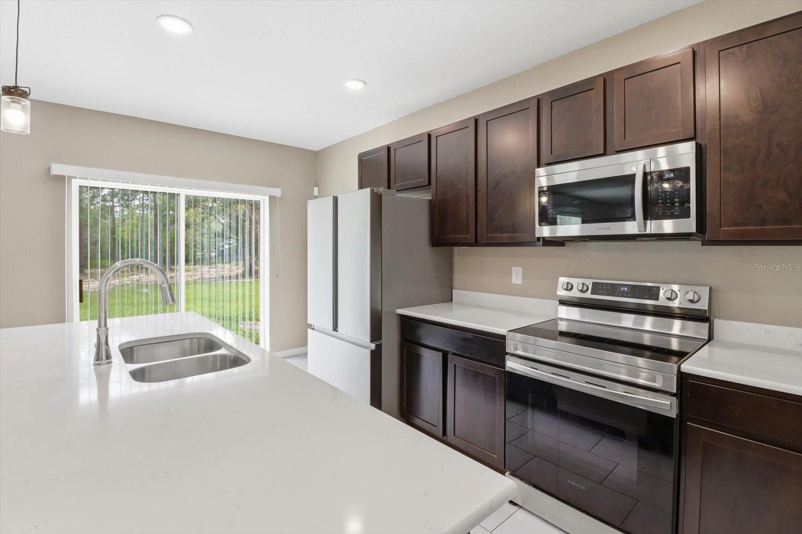 ROYAL HIGHLANDS - Residential