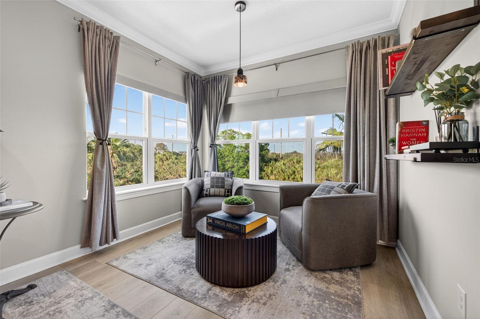 COVE/ROCKY POINT - Residential