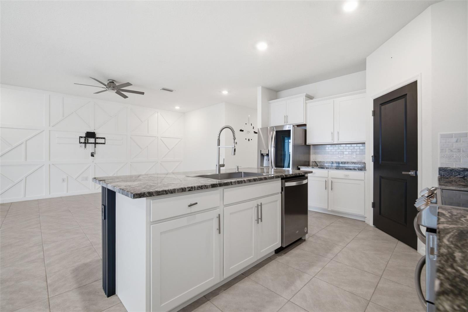 WATERLEAF PH 6B - Residential
