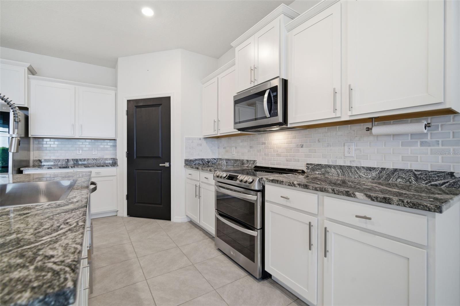 WATERLEAF PH 6B - Residential