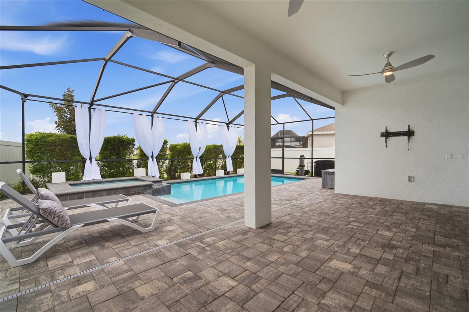 WATERLEAF PH 6B - Residential