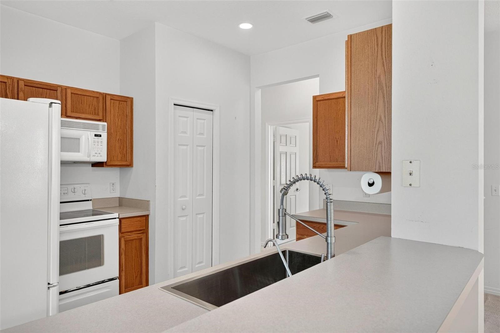 WEKIVA CLUB - Residential