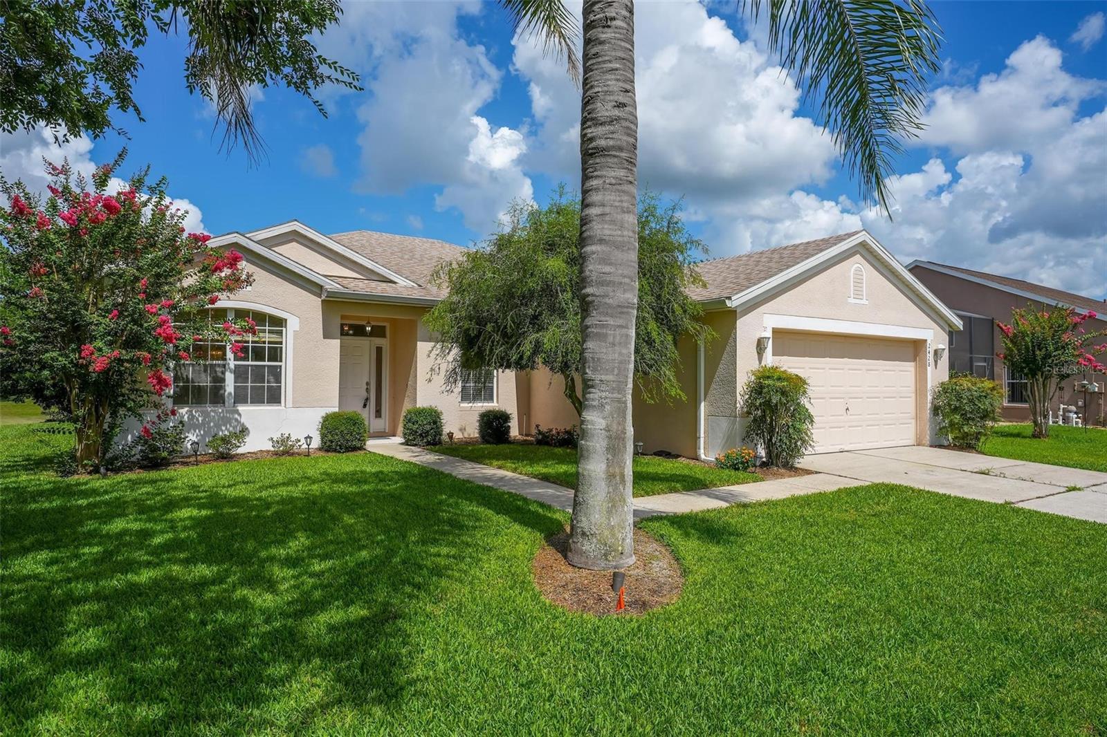WEKIVA CLUB - Residential