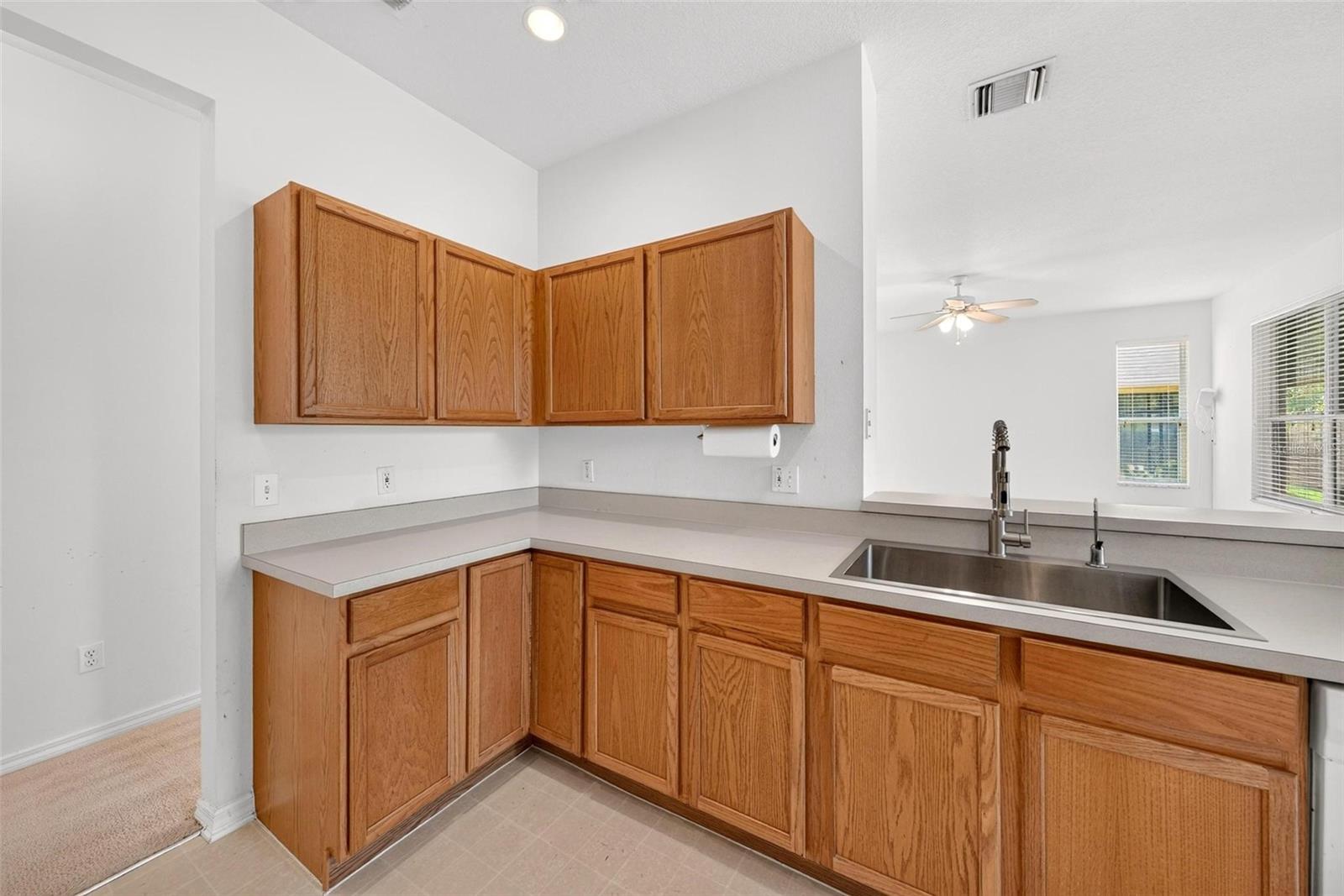 WEKIVA CLUB - Residential