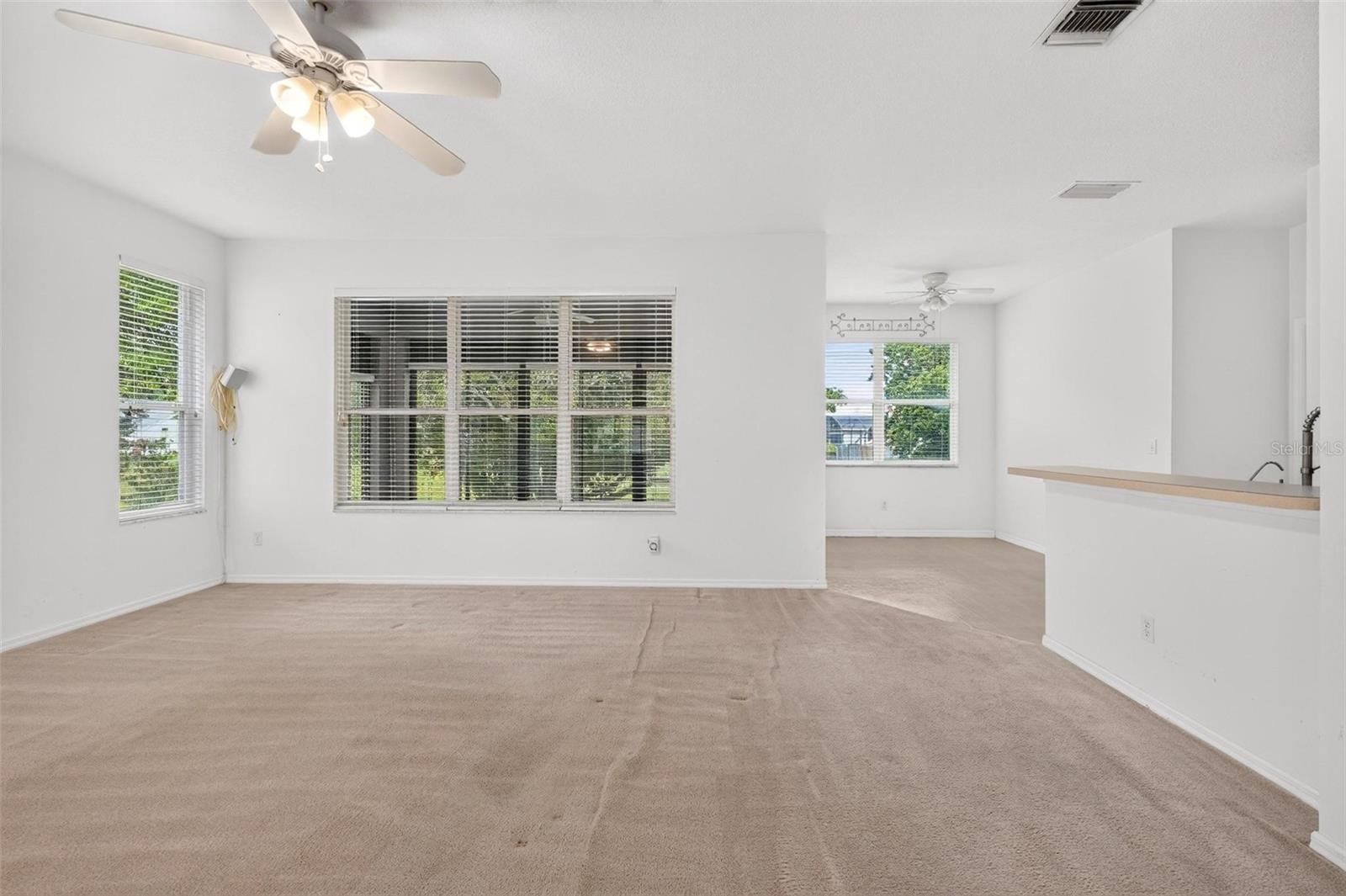 WEKIVA CLUB - Residential