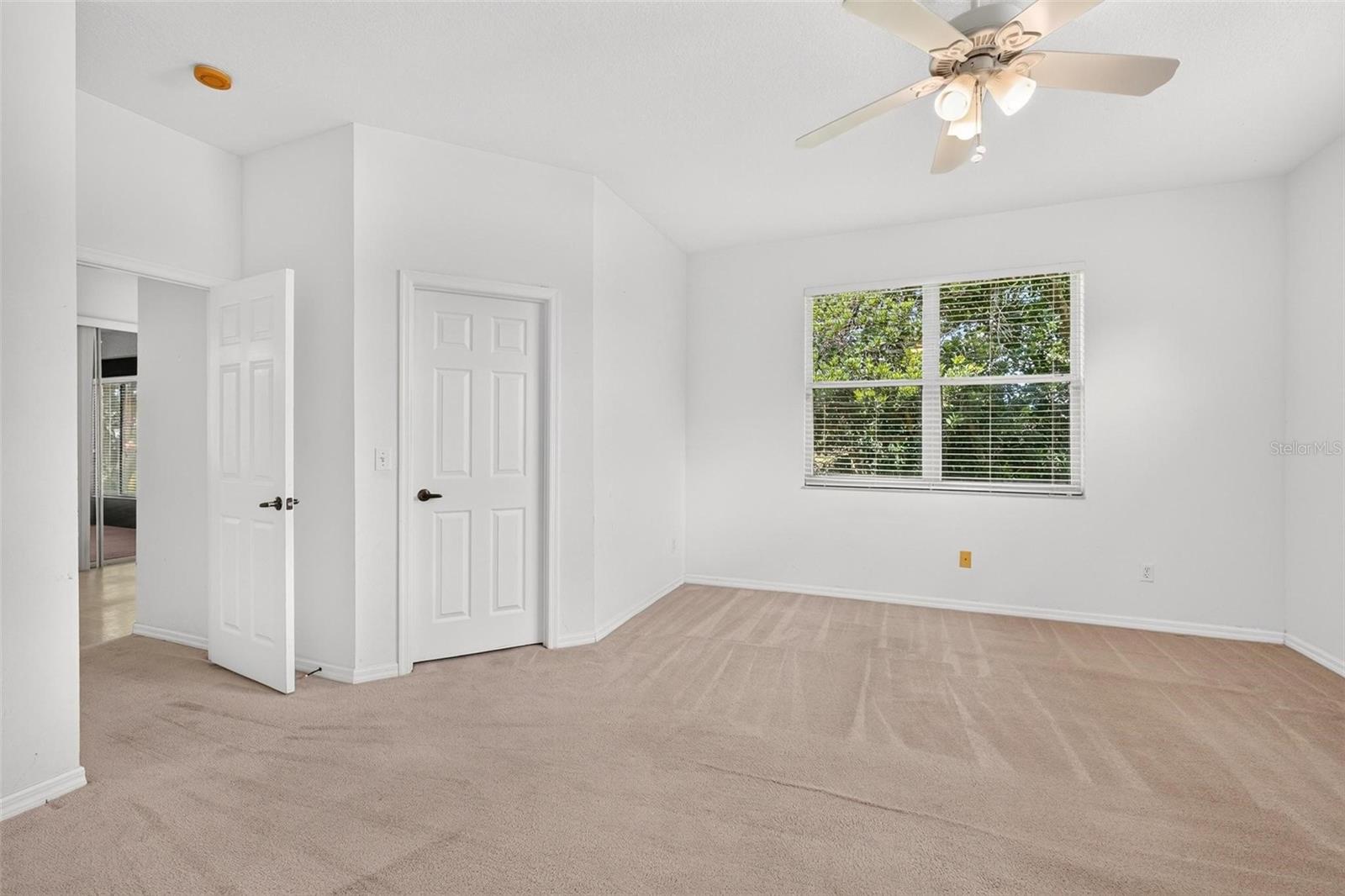 WEKIVA CLUB - Residential